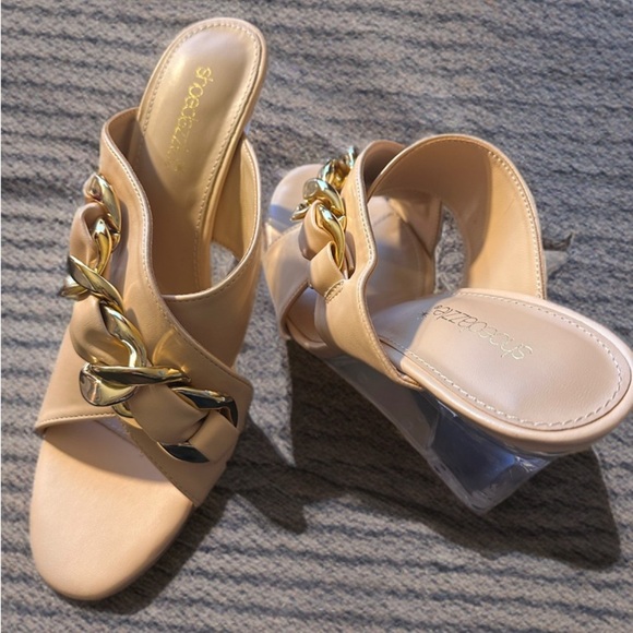 NEW WOMEN’S PLATFORM WEDGE OPEN TOE CHAIN EMBELLISHED HEELS SIZE 11 COLOR TAN - Picture 2 of 10